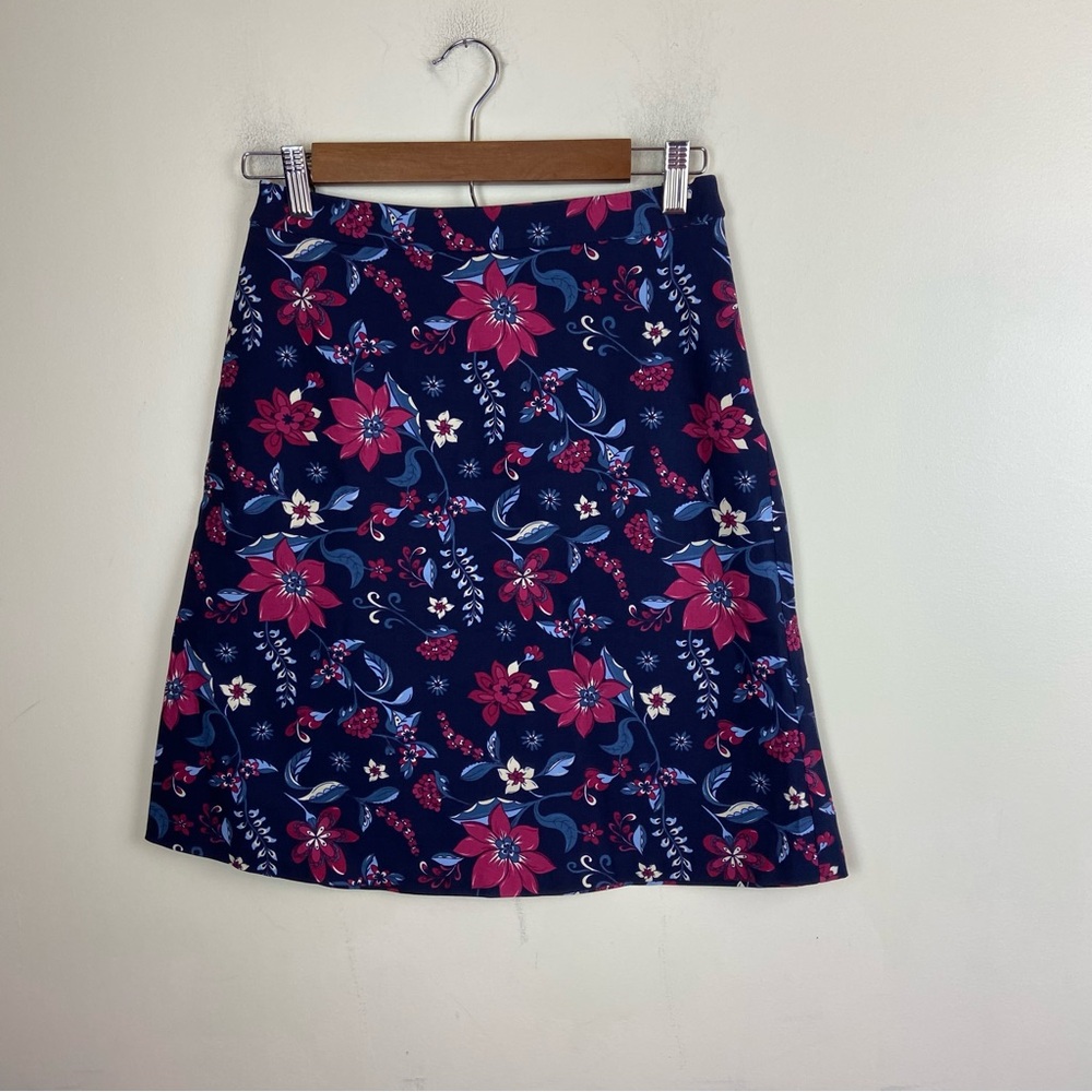Stitch Fix Margaret M Deandra Floral Skirt Size XS Navy A-Line‎ Stretch Casual